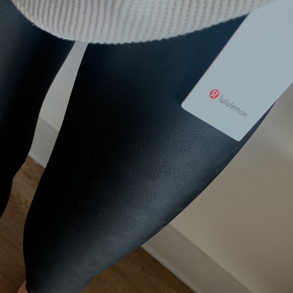 Lululemon Mapped Out High-Rise *Camo Leggings - Picture 8 of 11